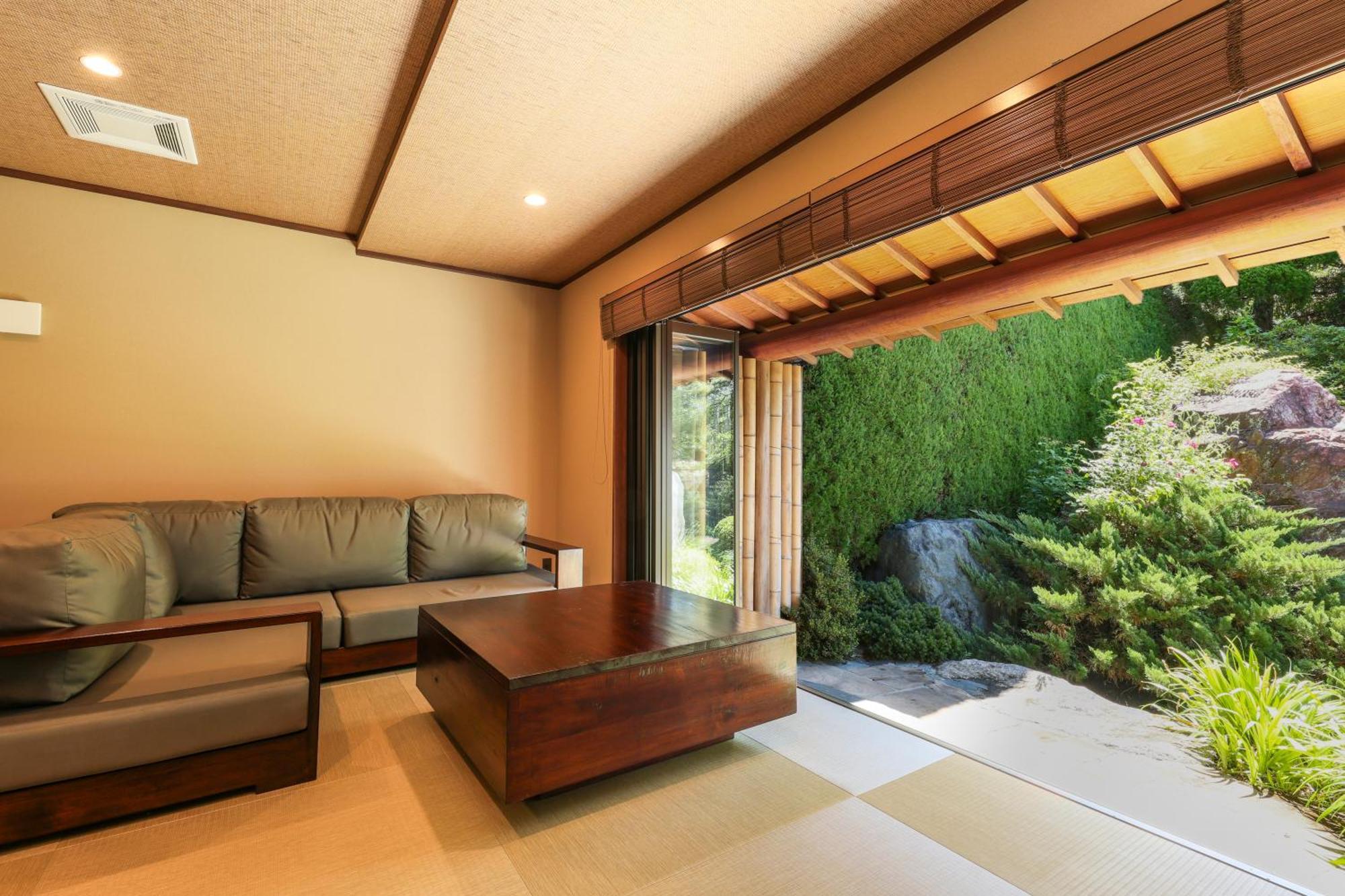 מלון Fuefuki Beautiful Japanese Garden Kagetsu מראה חיצוני תמונה